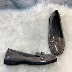 Vionic Alda Patent Leather Textured Flat Size 8.5